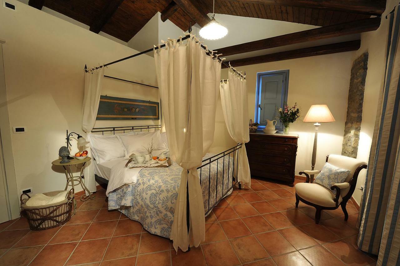 La Casetta Cerretto Langhe Экстерьер фото